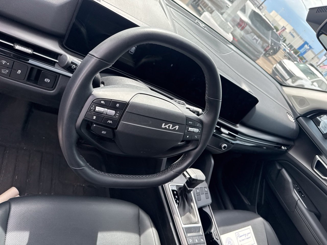 Used 2026 Kia Sportage EX FWD image 5