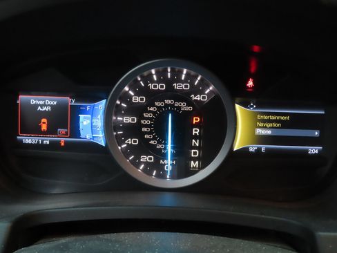 Used 2015 Ford Explorer Limited w/ Equipment Group 302A FWD image 12