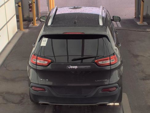 Used 2015 Jeep Cherokee Limited AWD/4WD image 6