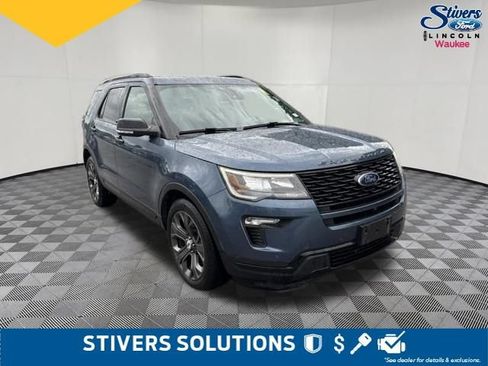 Used 2018 Ford Explorer Sport w/ Equipment Group 401A AWD/4WD image 3