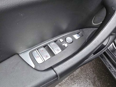 Used 2022 BMW X3 xDrive30i w/ M Sport Package 2 image 25