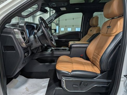 Used 2024 Ford F250 Platinum w/ Tremor Off-Road Package image 18