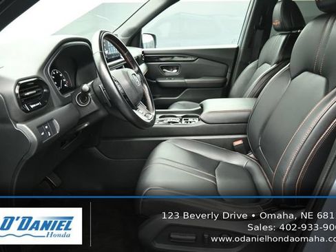 Used 2024 Honda Pilot TrailSport image 25