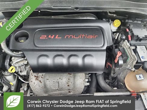 Certified 2017 Jeep Renegade Latitude w/ Safety & Security Group AWD/4WD image 32