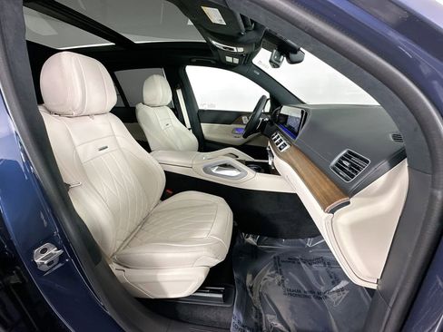 New 2026 Mercedes-Benz GLE 63 AMG S image 30
