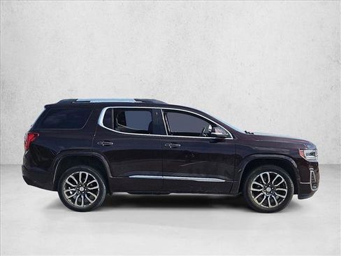 Used 2020 GMC Acadia Denali w/ Technology Package image 4