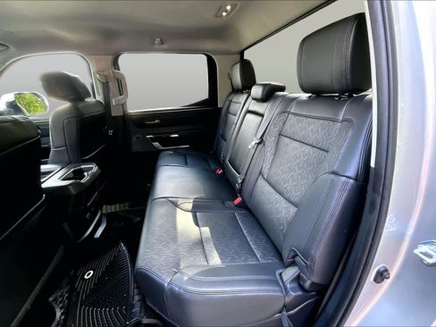 Used 2024 Toyota Tundra Limited AWD/4WD image 19