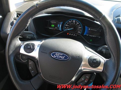 Used 2017 Ford C-MAX SE FWD image 18