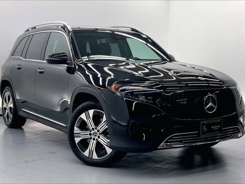 Used 2024 Mercedes-Benz EQB 250+ image 34