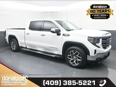 Used 2022 GMC Sierra 1500 SLT w/ SLT Premium Plus Package AWD/4WD image 1