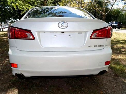 Used 2011 Lexus IS 250 AWD image 9