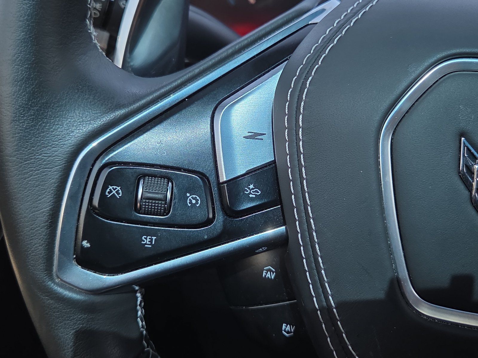 Used 2026 Chevrolet Corvette Z06 w/ Stealth Interior Trim Package RWD image 18