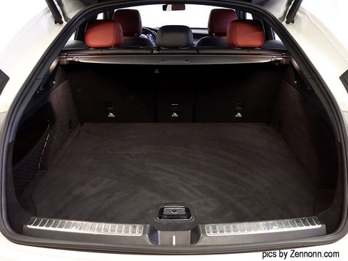 Used 2022 Mercedes-Benz GLC 43 AMG AMG GLC 43 image 32