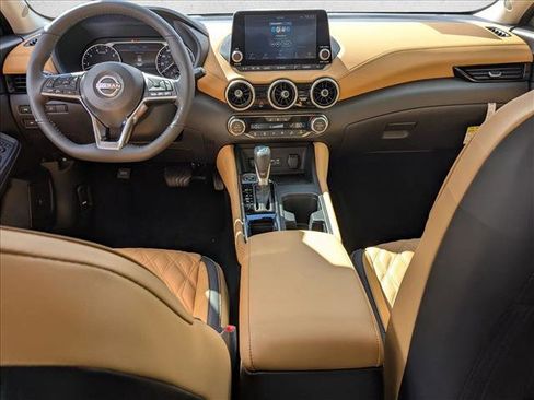 New 2025 Nissan Sentra SV w/ SV Premium Package FWD image 13