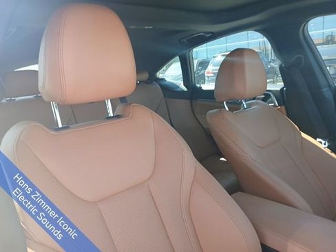 Used 2023 BMW i4 eDrive40 RWD image 18