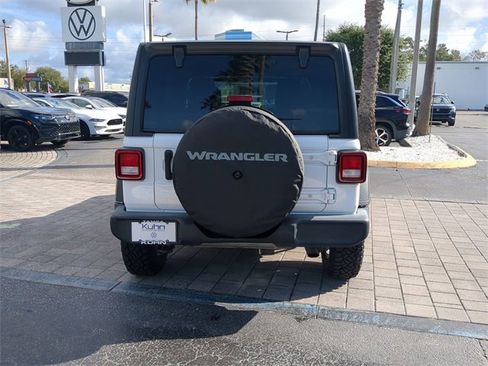 Used 2021 Jeep Wrangler Unlimited Sport image 5