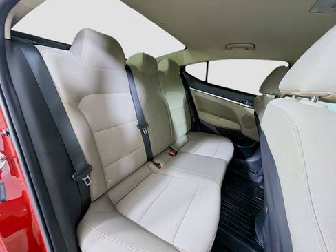 Used 2020 Hyundai Elantra SEL w/ Cargo Package (C1) image 24