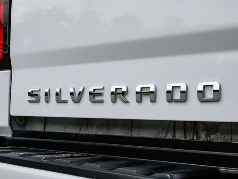Used 2016 Chevrolet Silverado 2500 LTZ w/ Duramax Plus Package AWD/4WD image 56