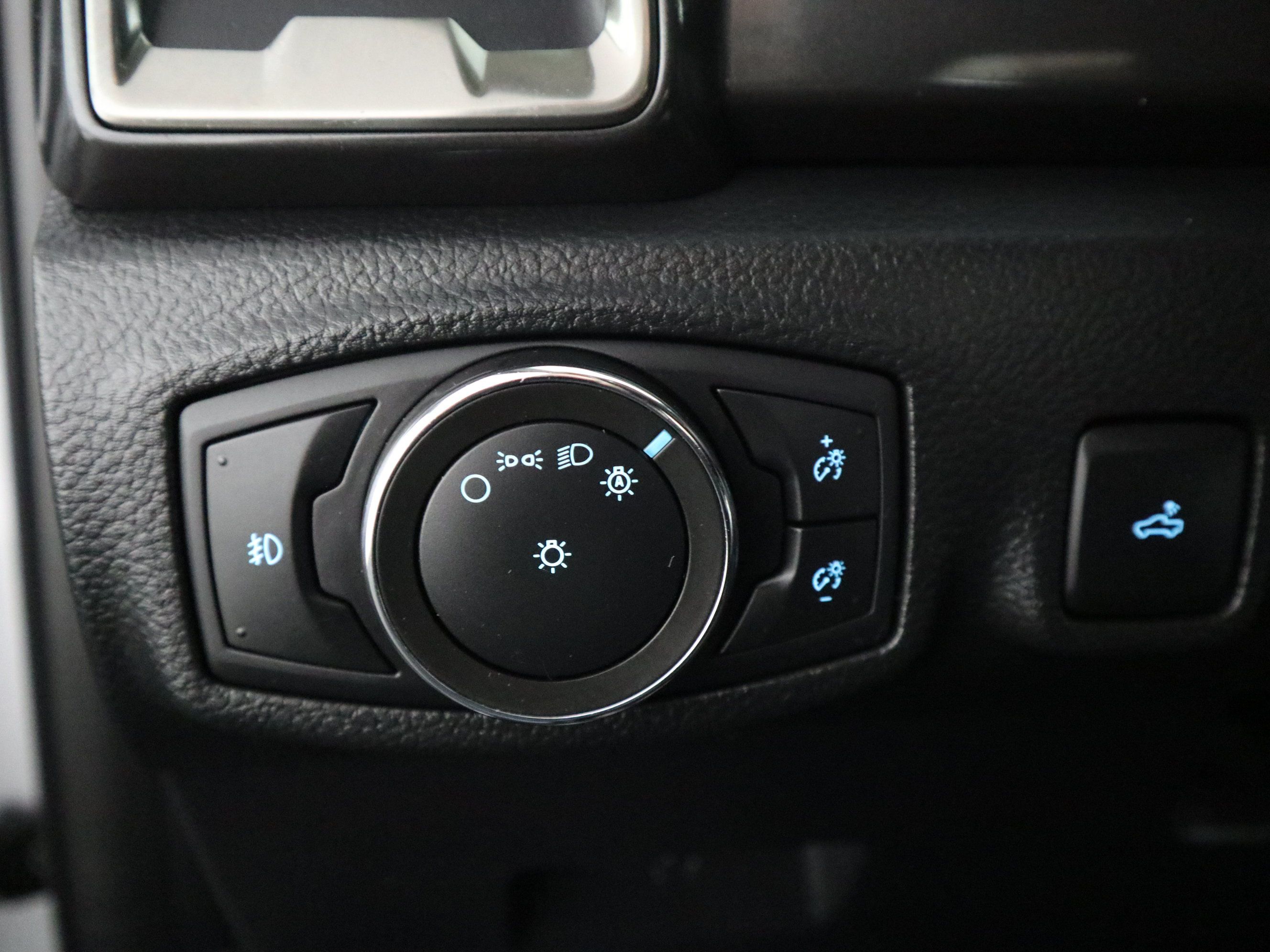 Used 2020 Ford Ranger Lariat w/ Technology Package RWD image 29