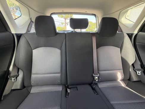 Used 2025 Kia Soul LX w/ LX Technology Package image 34