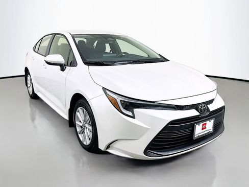 Certified 2026 Toyota Corolla LE w/ LE Premium Package image 3