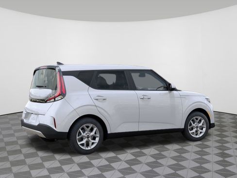 New 2025 Kia Soul S image 7