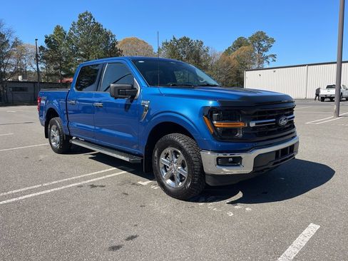 Used 2024 Ford F150 XLT w/ Bed Utility Package AWD/4WD image 4
