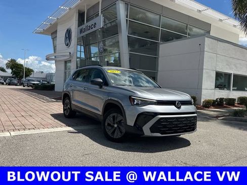 Certified 2025 Volkswagen Taos S FWD image 1