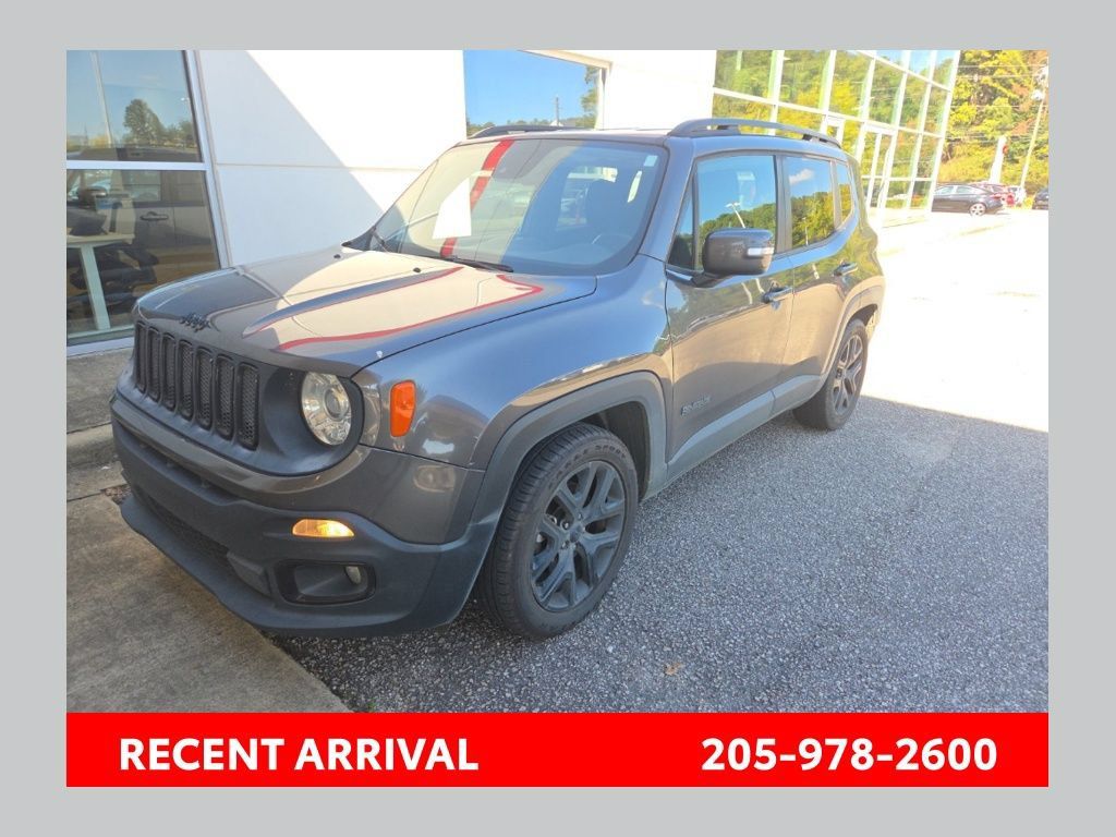 Used 2018 Jeep Renegade Altitude w/ Advanced Technology Group FWD image 1