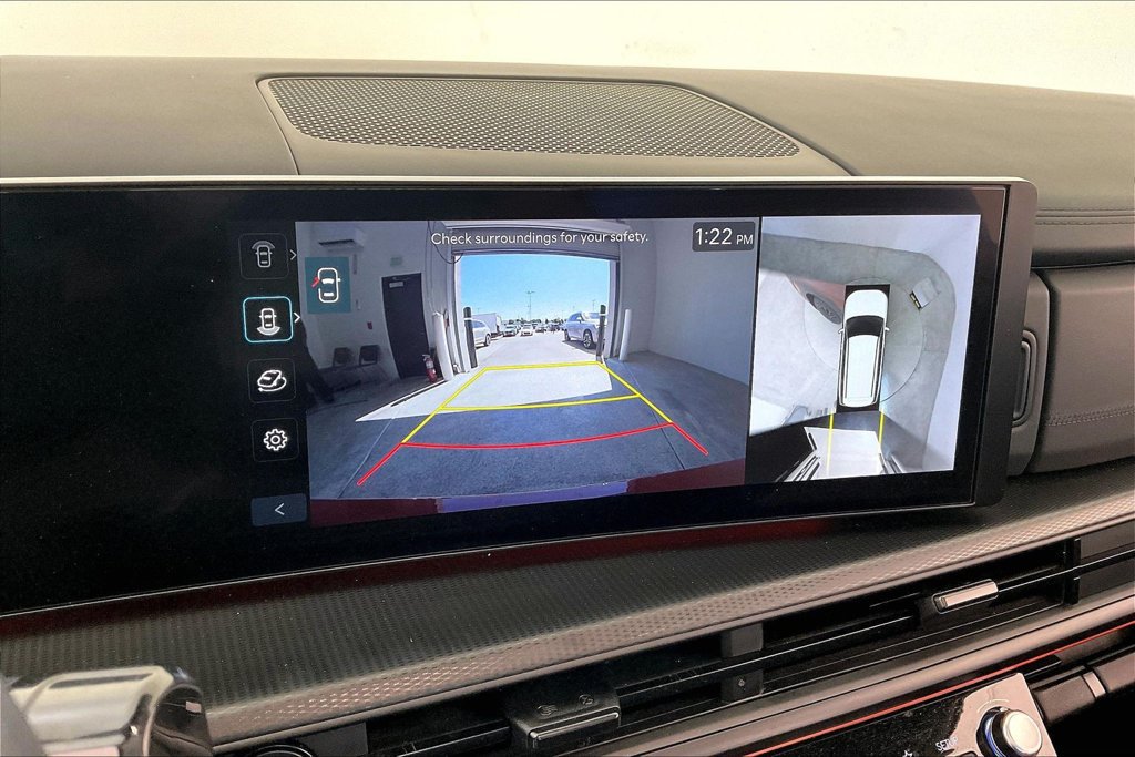 Used 2025 Hyundai Santa Fe Calligraphy FWD image 28