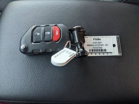 Certified 2025 Jeep Wrangler Sport image 28