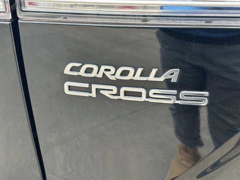 Certified 2023 Toyota Corolla Cross LE FWD image 10