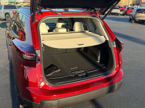 New 2026 Nissan Rogue SV image 13