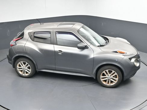 Used 2015 Nissan Juke SV image 33