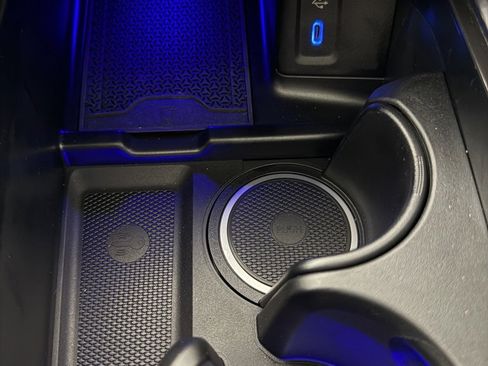 Certified 2024 Mercedes-Benz GLC 300 4MATIC image 23