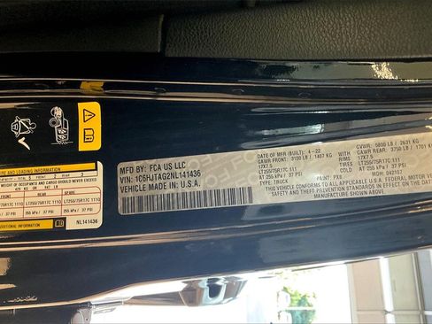 Used 2022 Jeep Gladiator Willys image 36