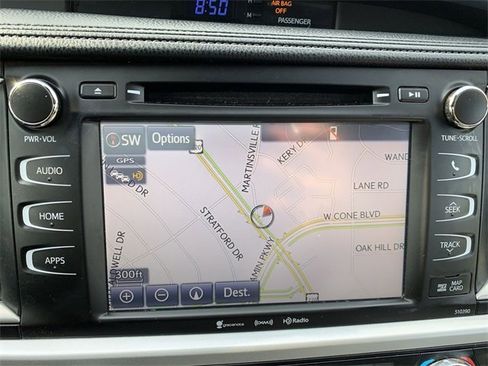 Used 2019 Toyota Highlander XLE image 23