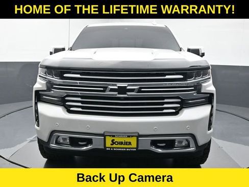 Used 2020 Chevrolet Silverado 1500 High Country w/ Technology Package AWD/4WD image 9