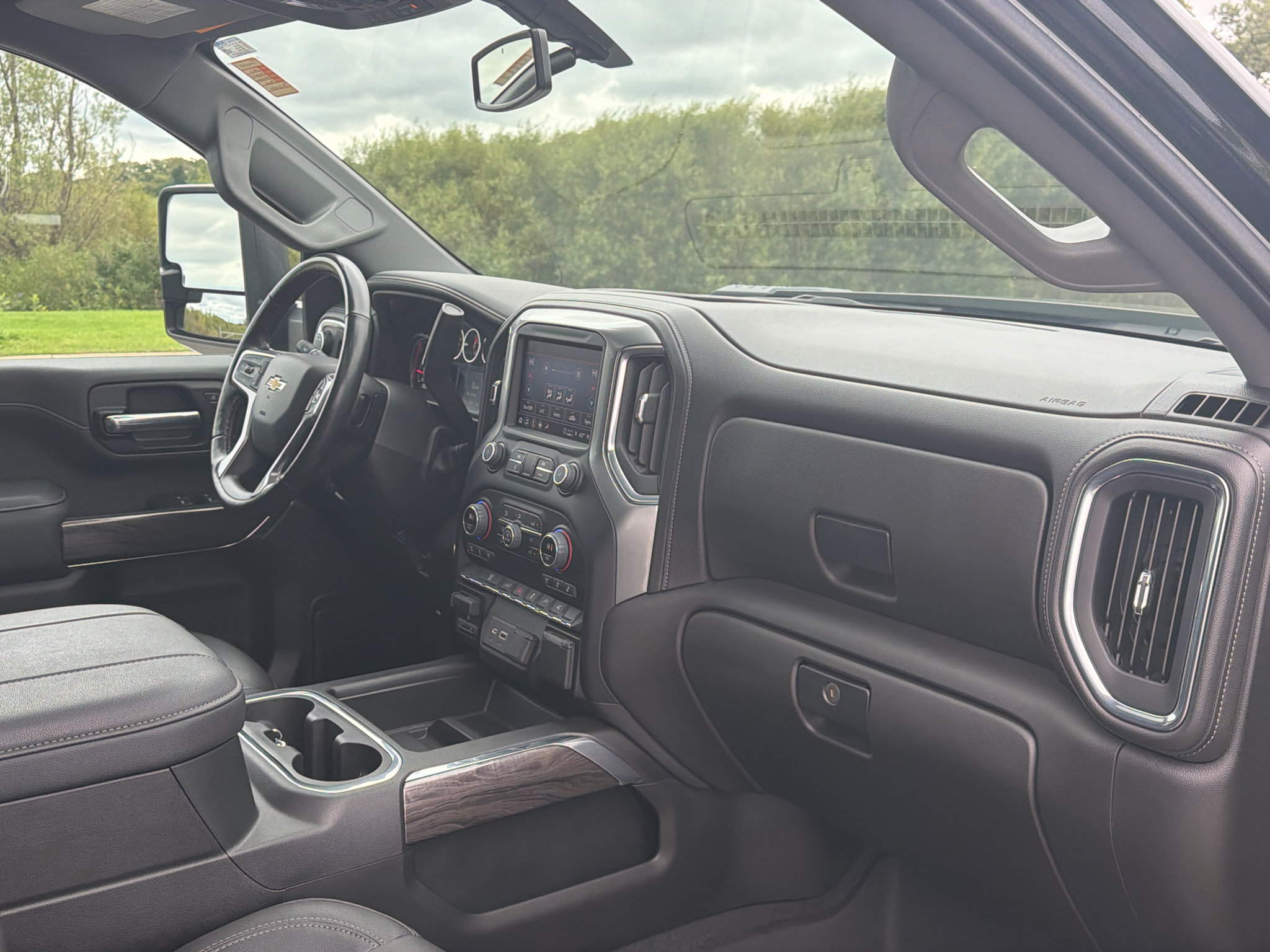 Used 2023 Chevrolet Silverado 2500 LTZ w/ LTZ Convenience Package AWD/4WD image 27