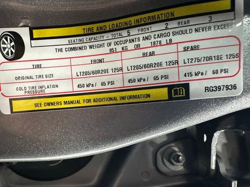 Used 2024 RAM 2500 Limited image 12