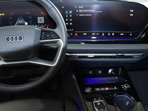 Used 2025 Audi A5 2.0T Premium w/ Convenience Package image 20