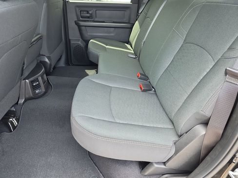 New 2025 RAM 2500 Tradesman AWD/4WD image 9