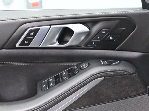 Used 2024 BMW X5 xDrive40i AWD/4WD image 13