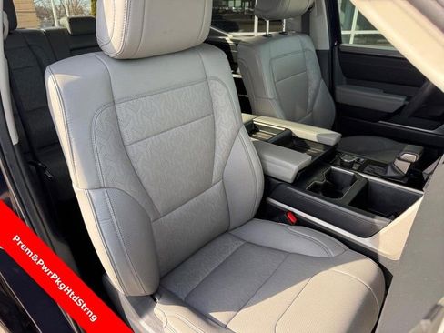 Used 2024 Toyota Tundra Limited image 12