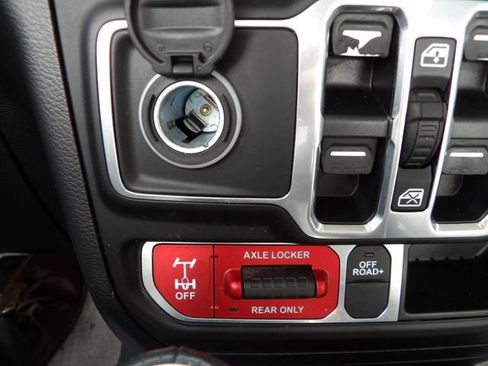 Used 2020 Jeep Gladiator Mojave AWD/4WD image 30