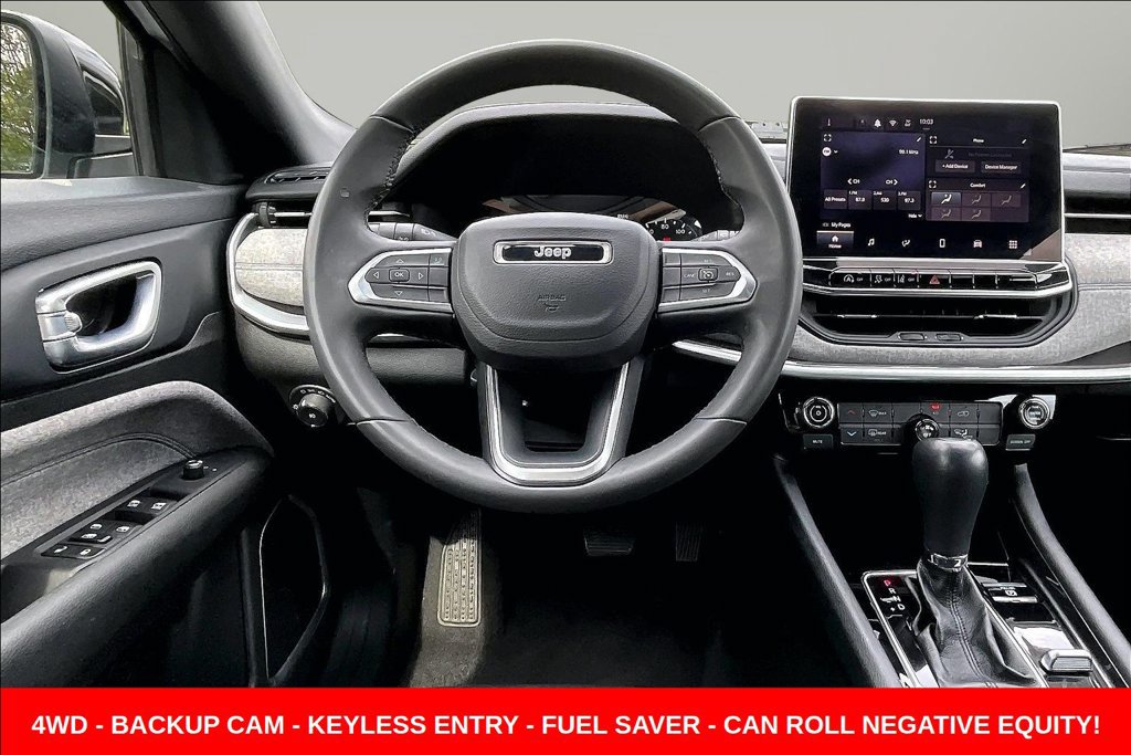 Used 2024 Jeep Compass Latitude AWD/4WD image 8