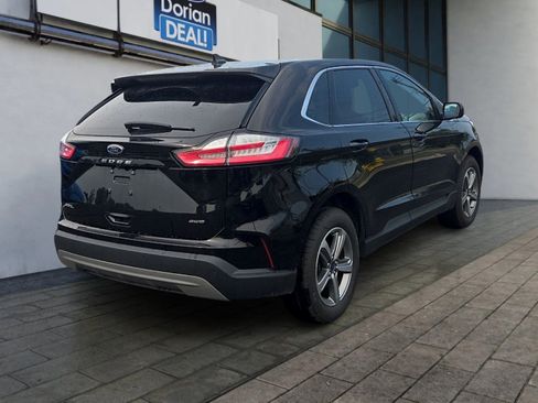 Used 2021 Ford Edge SEL w/ Convenience Package AWD/4WD image 3