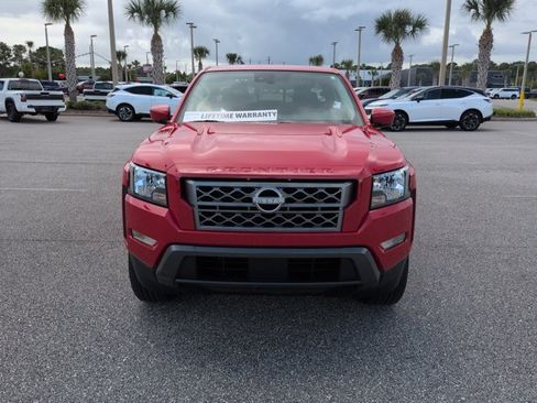 Certified 2023 Nissan Frontier SV w/ SV Convenience Package RWD image 9