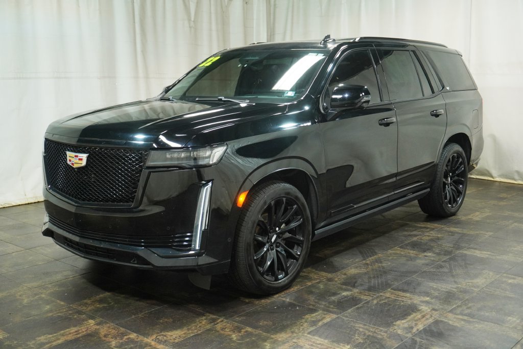 Used 2022 Cadillac Escalade Sport w/ Touring Package AWD/4WD image 2