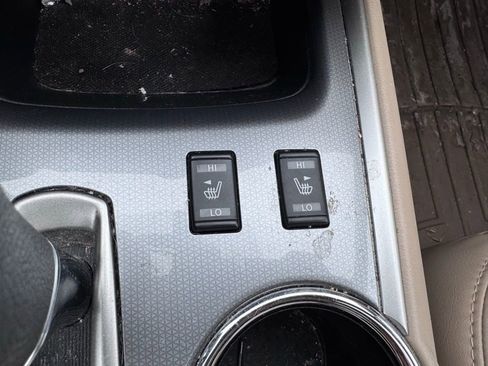 Used 2019 Nissan Pathfinder SL w/ SL Premium Package image 24